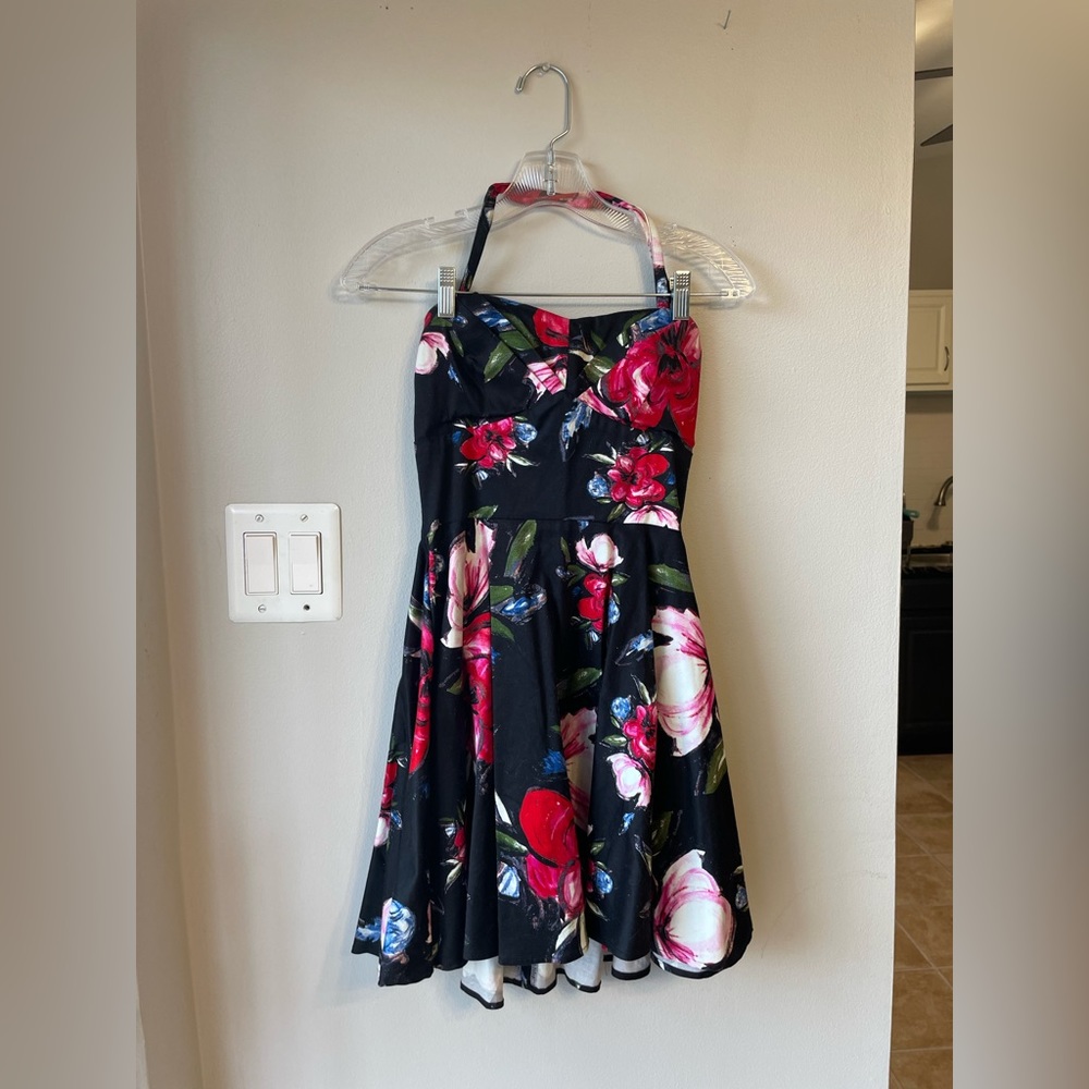 Floral Print Modcloth Fit and Flare Halter Dress Size Small